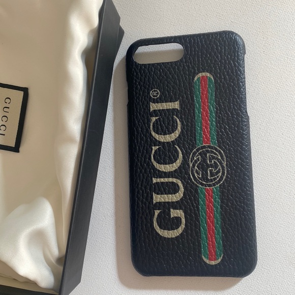 (CFL) Authentic Gucci iPhone 8 / iPhone SE 2nd Gen Phone case, New in Box - Picture 6 of 10